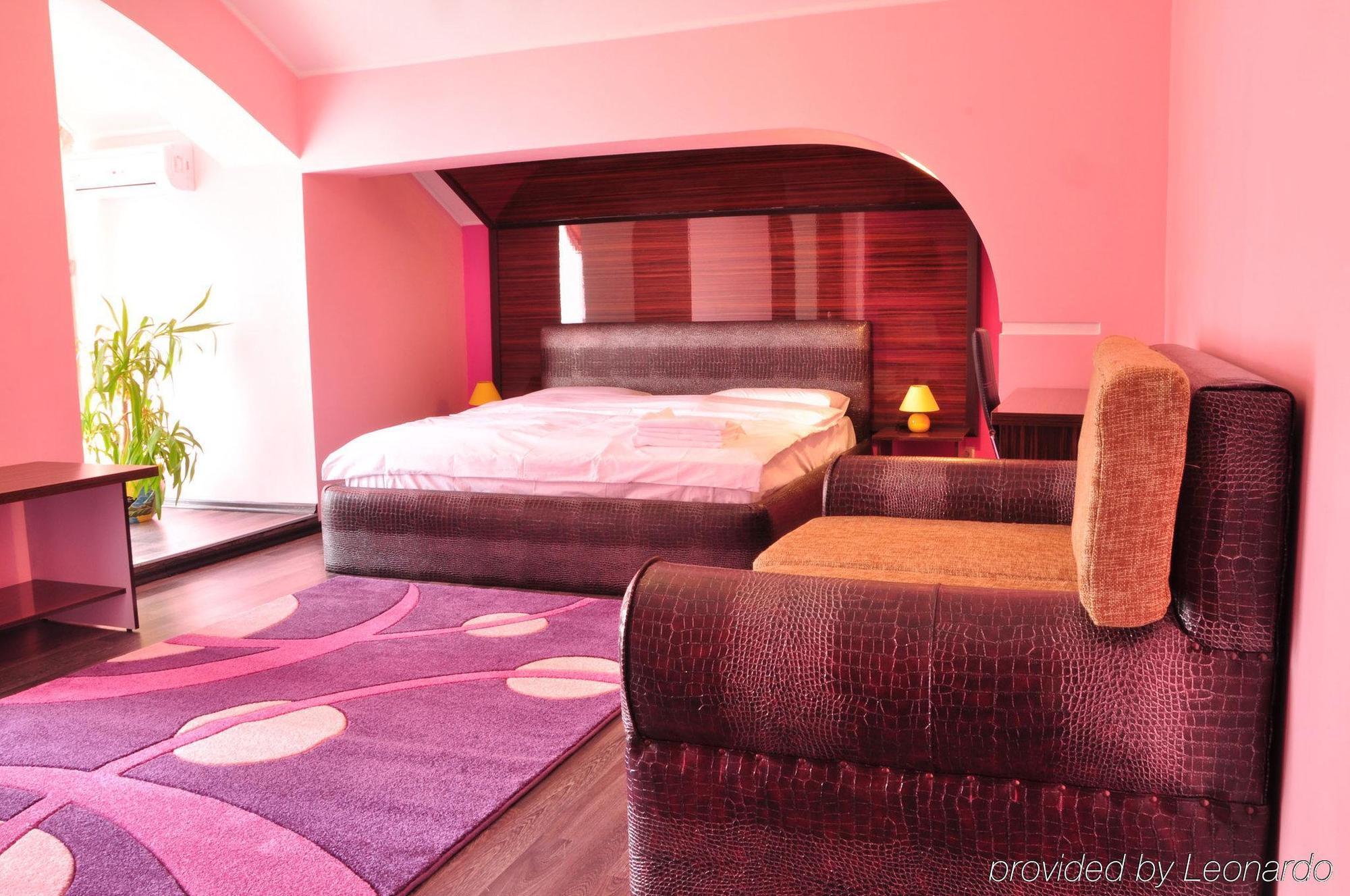 Imperial Hotel Chişinǎu Kamer foto
