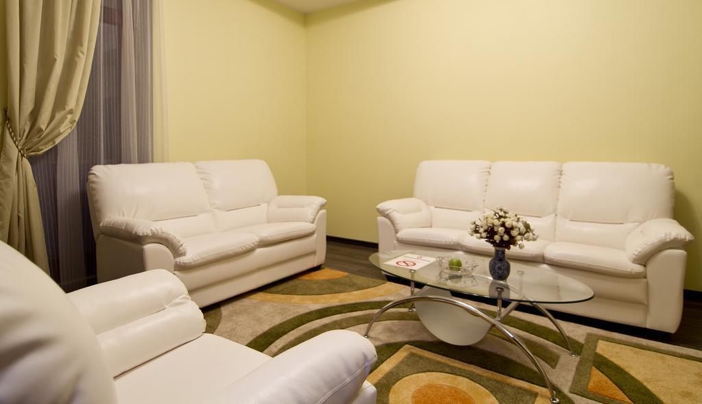 Imperial Hotel Chişinǎu Kamer foto